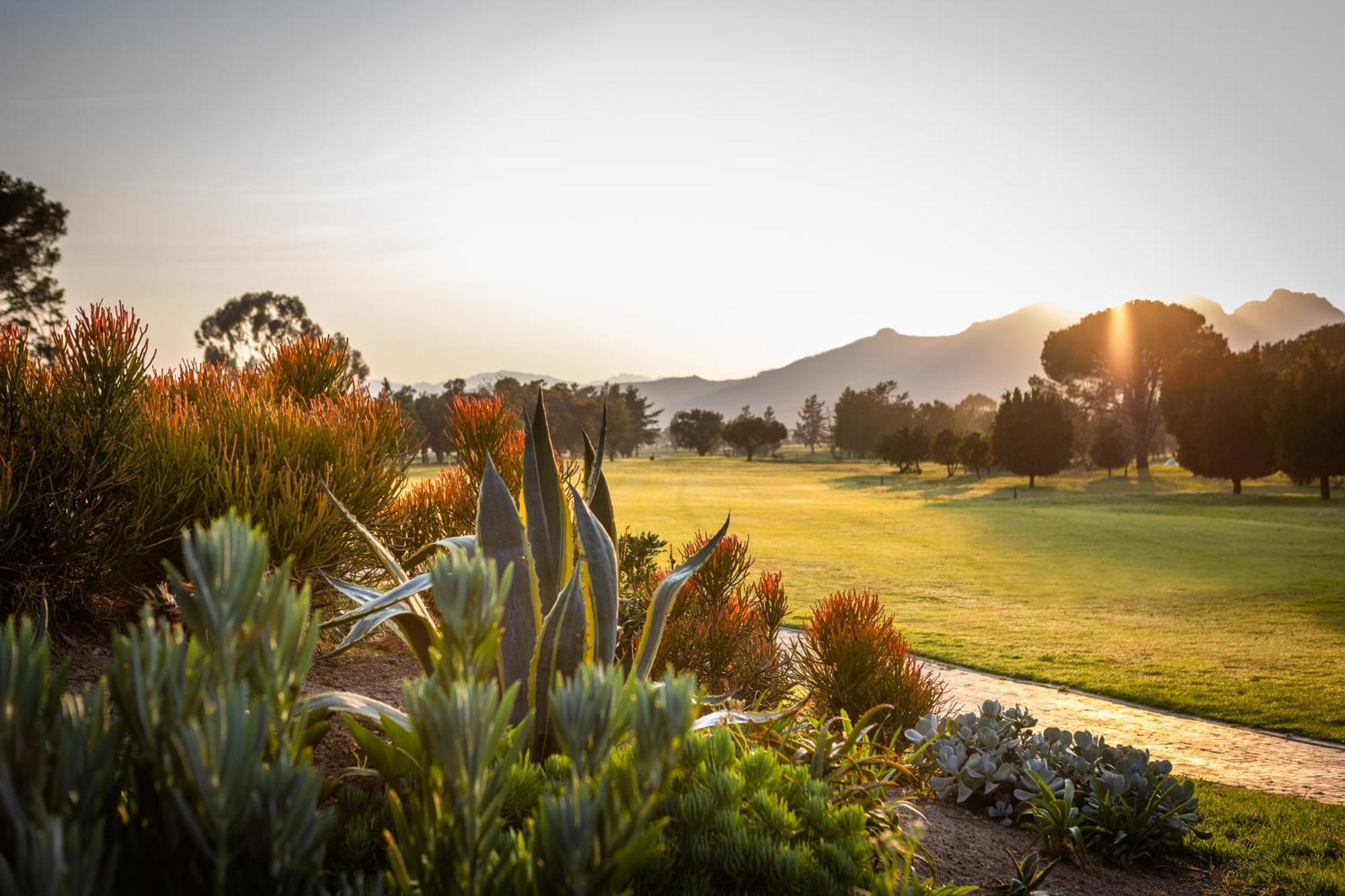 Devonvale Golf & Wine Estate Hotel Stellenbosch Exterior photo